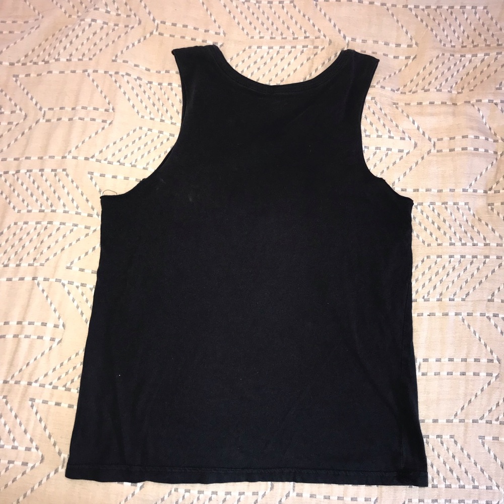 Graphic Tank - Picture 4 of 4